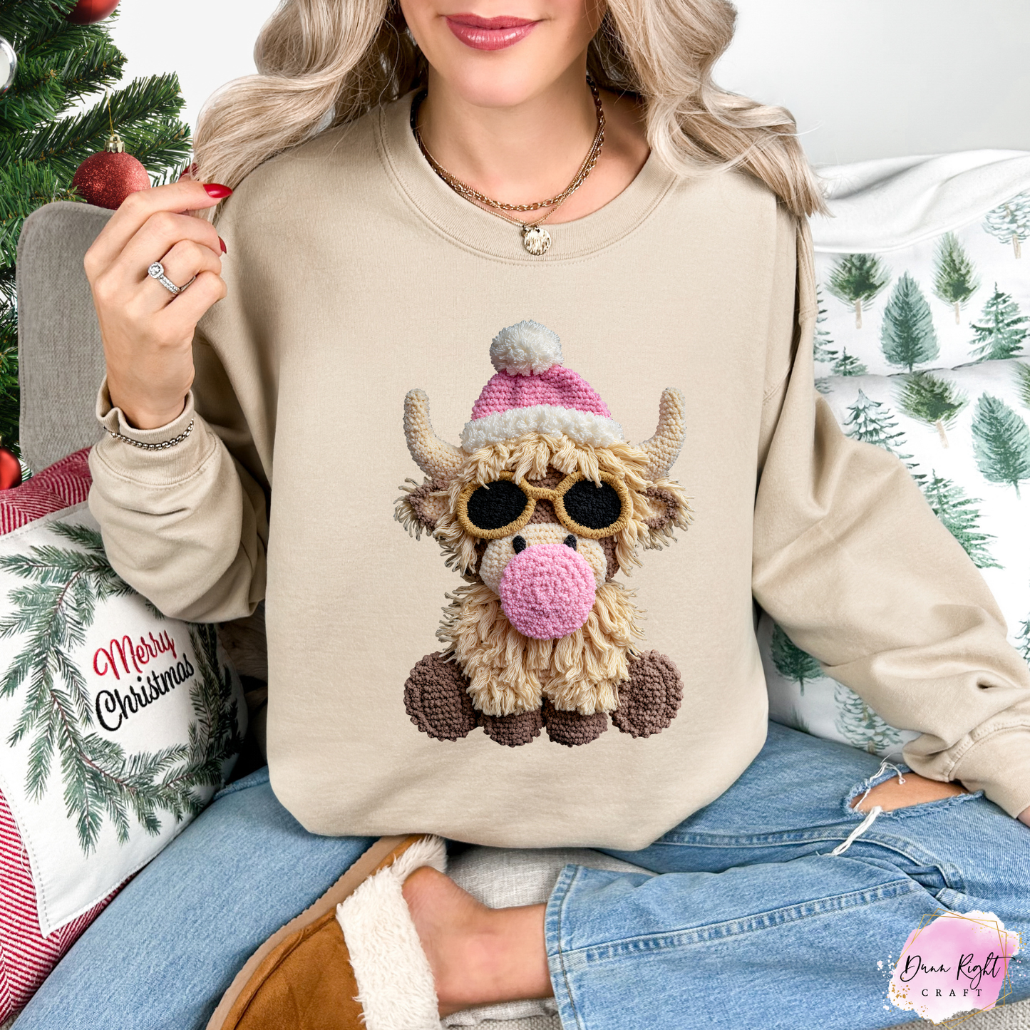 Highland Cow with Pink Bubble Sweatshirt